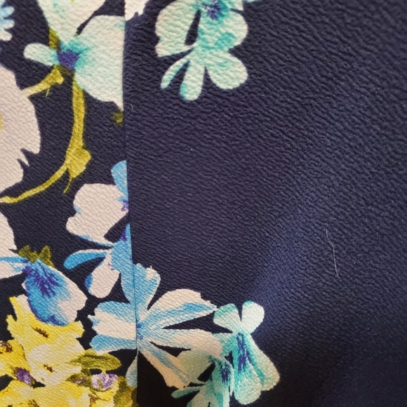 Gorgeous Unique Floral Navy Dress 1X - Picture 3 of 5